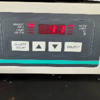 New Brunswick Innova 2100 Platform Shaker image 2